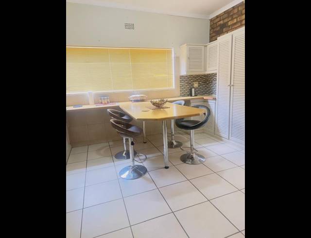 4 BEDROOM PROPERTY TO RENT IN WILROPARK